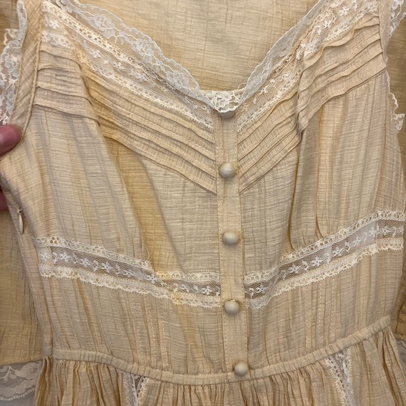 Yellow Lace-Trim Midi Dress with Cardigan - Picture 5 of 12